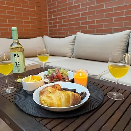 Apartamento Alma De Guadalajara With Sun Terrace Zewnętrze zdjęcie